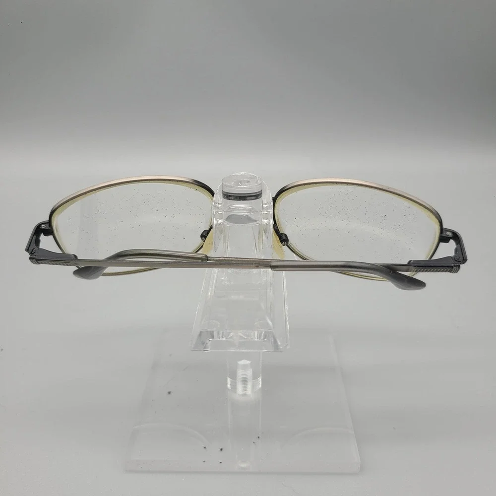Chesterfield 342 eyeglass